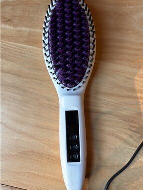 INStyler Straight up Ceramic Hair Straightening Brush